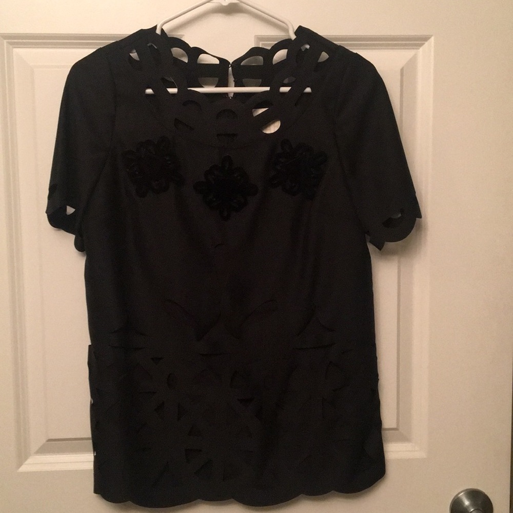 ShopBop Karta Blk Cutout Top with Blk Embellishments Sz. S